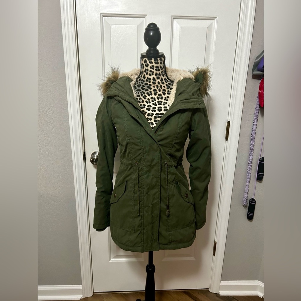 Aeropostale Faux Fur Lined Winter Parka
